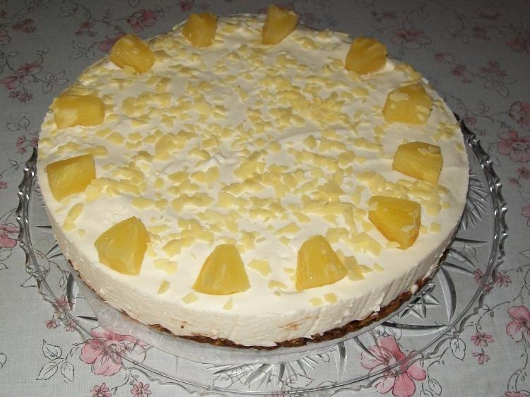 Frischkäse-Ananas-Torte mit Schokoboden | Ein Kochmeister Rezept