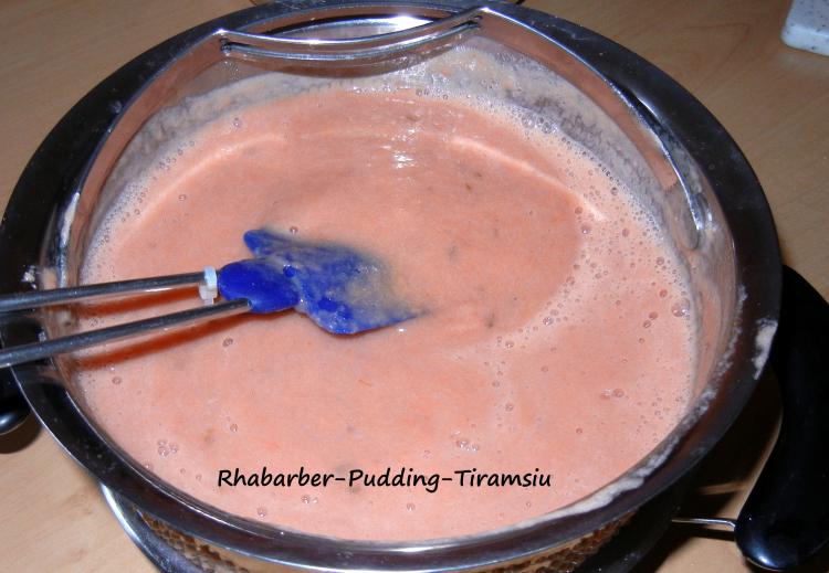 Foto Rhabarber-Pudding-Tiramisu