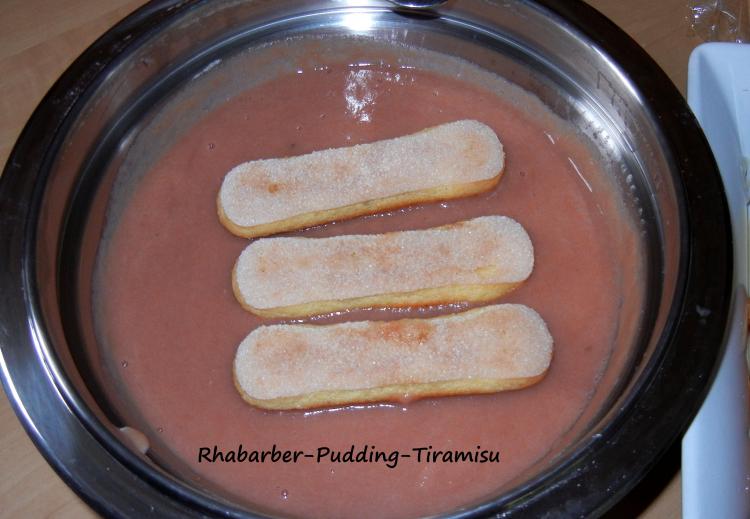 Foto Rhabarber-Pudding-Tiramisu