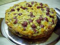 Foto für Eierlikörkuchen mit Kirsch-Mandelhaube
