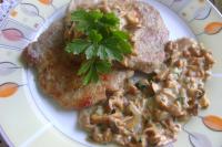 Foto für Minutensteaks mit Eierschwammerlsauce